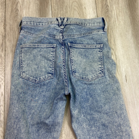 Veronica Beard High Rise Jeans in Soft Blue - Picture 9 of 13